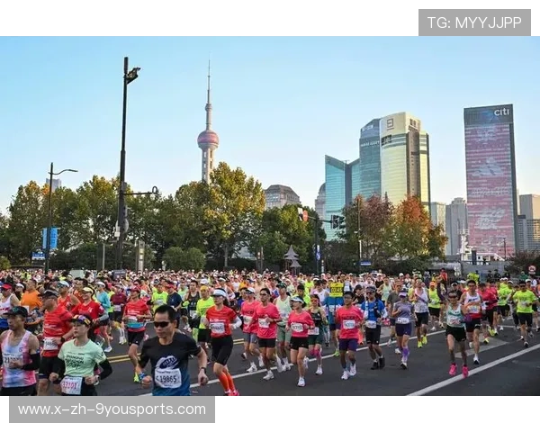 世界马拉松赛事媒体中心工作安排与资讯发布流程，马拉松记者现场报道